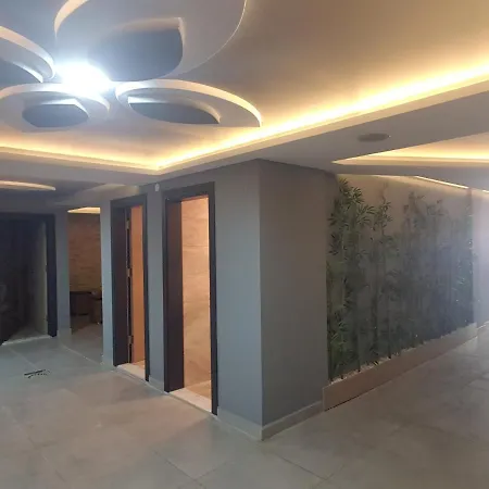 Antalya Central Art City & * 阿拉尼亚